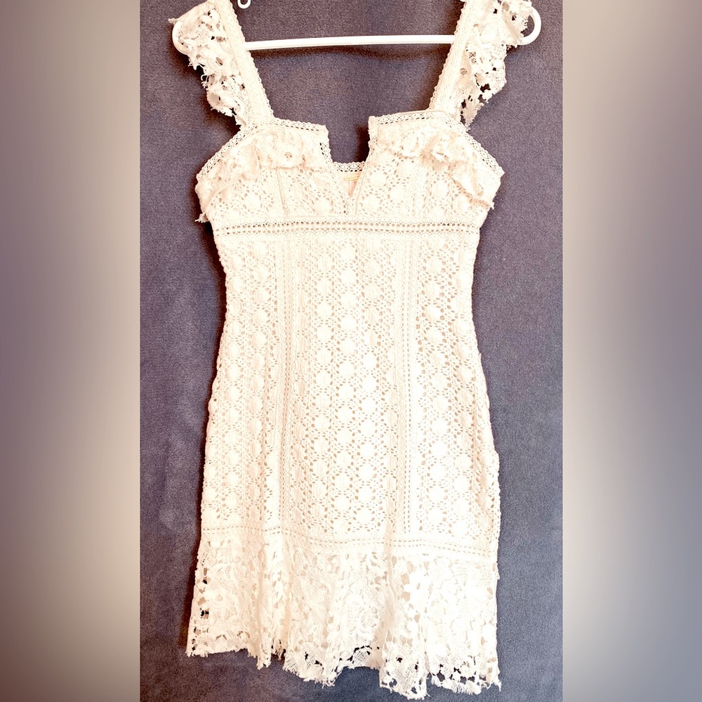 Free People crochet dress! 🤩🌟